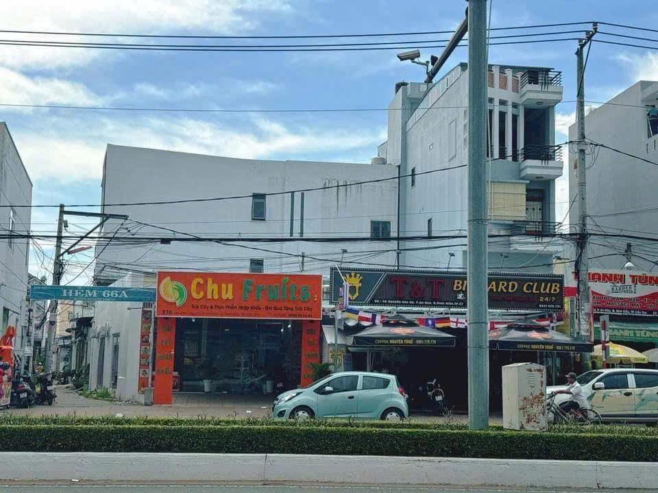 Nhà trệt góc 2 mặt tiền đường Nguyễn Văn Cừ, 239.6m² giá 45 tỷ - Đang cho thuê 60 triệu/tháng!