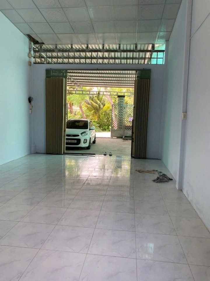 Nhà mặt tiền Trần Văn Hiển, Trung An, 150m² giá 5 triệu - Thích hợp cho thuê ngay!