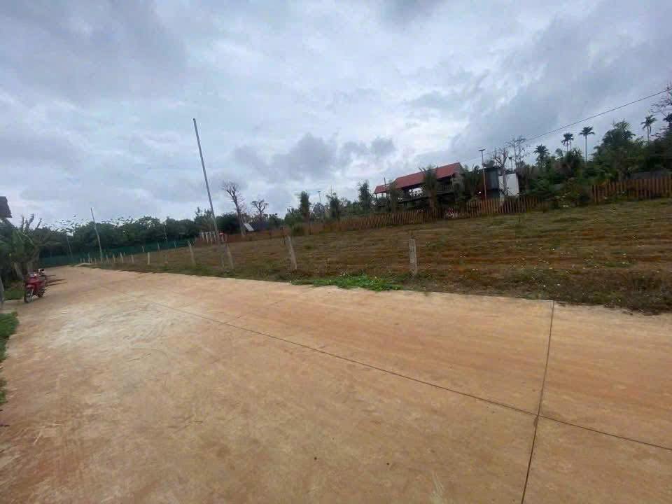 Đất nền Ea Drông 190m² giá 799 triệu - Cơ hội đầu tư hấp dẫn!