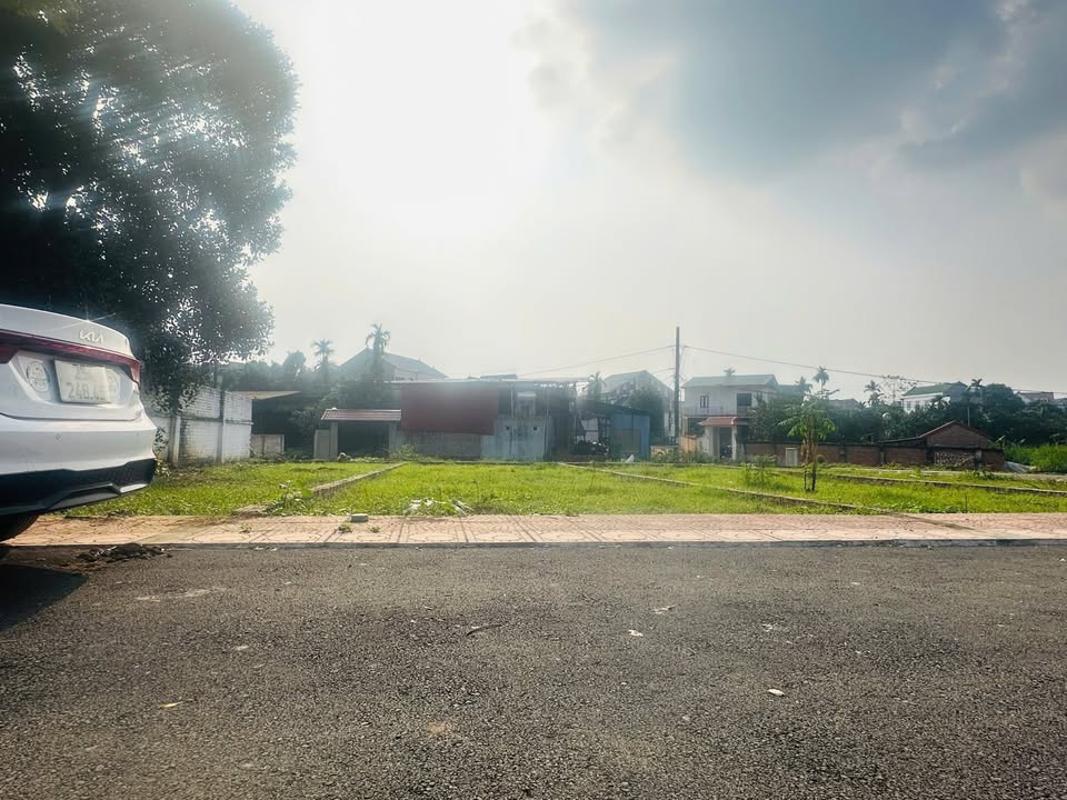 Đất thổ cư Phú Cát 86,7m² giá chỉ 3 tỷ - Pháp lý minh bạch!