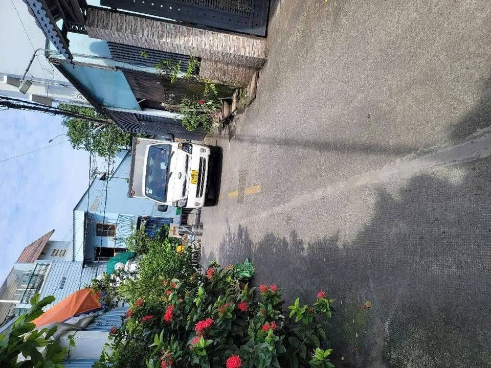 Đất thổ cư mặt tiền ĐHT 18, Đông Hưng Thuận, 104m² - Sổ hồng riêng, giá 3.99 tỷ!