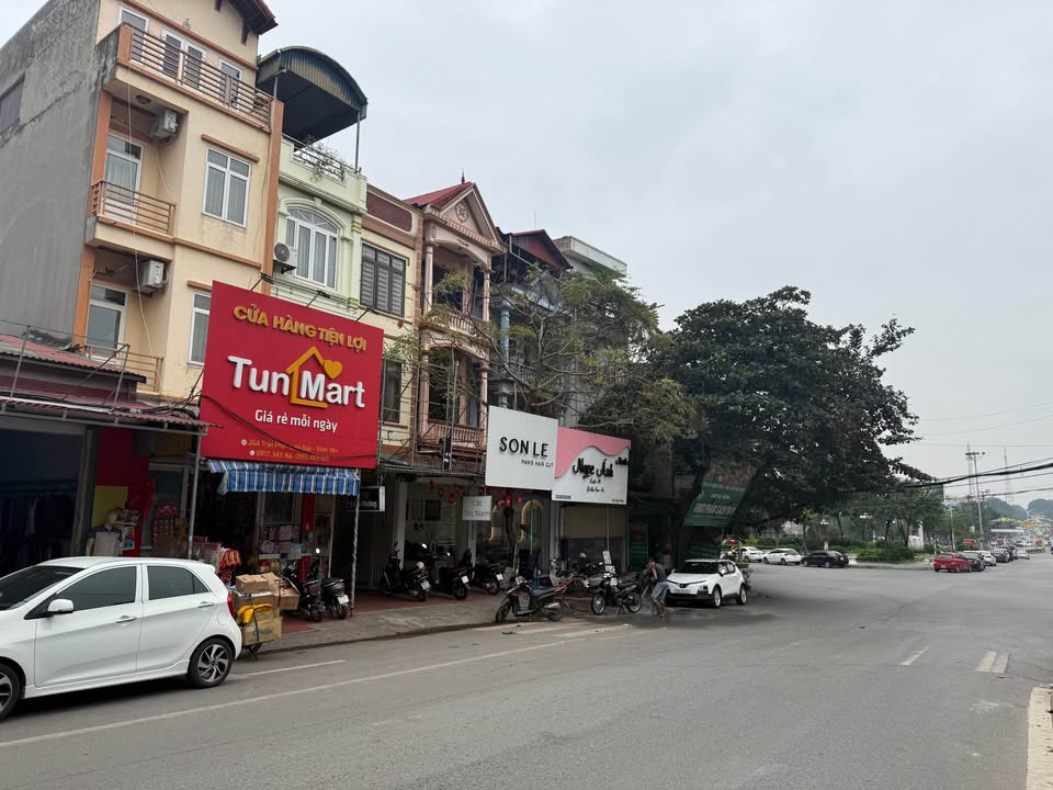 Nhà 3 tầng Liên Bảo, Vĩnh Yên 103m² giá 8 tỷ - Vị trí kinh doanh đắc địa!