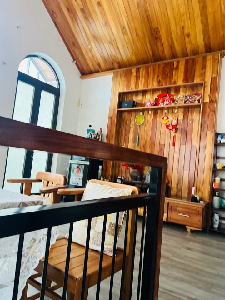 Nhà 3 tầng 2 mặt tiền Phan Chu Trinh 140m² giá 12 tỷ - View công viên, sông An Cựu đẹp mắt!