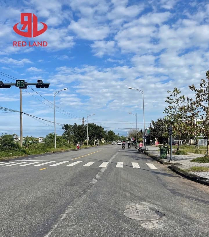 Đất 2 mặt tiền đường Đồng Khởi, Huế 60m² giá 4.3 tỷ - Kinh doanh sầm uất!