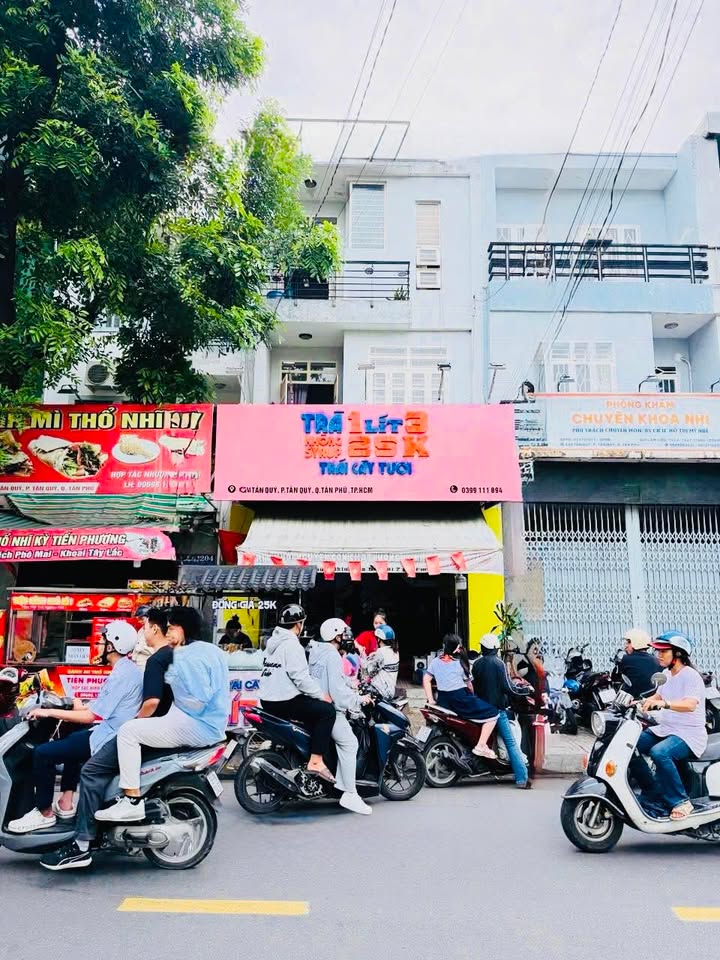 Bán gấp FrontHouse mặt tiền Tân Quý, Tân Phú 49.35m² giá 9.9 tỷ - Kinh doanh sầm uất!