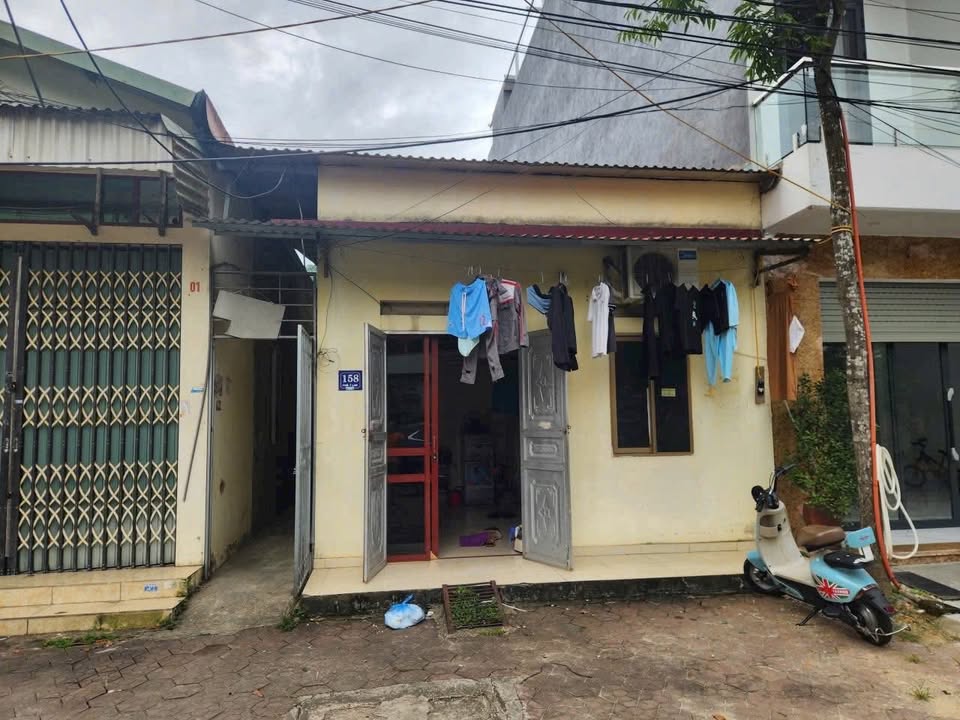 Dãy trọ phố Ỷ Lan, Lào Cai 105.5m² giá chỉ 2.95 tỷ - Đầu tư sinh lời ngay!