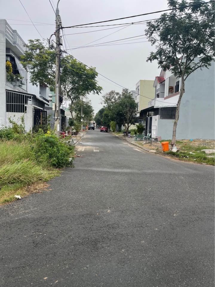 Đất nền Đà Nẵng 100m² chỉ 4 tỷ - Cơ hội hiếm có sát biển!