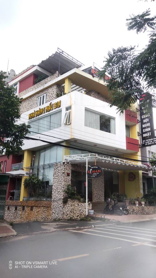 Bán FrontHouse đường Nguyễn Công Trứ, Bảo Lộc 220m² - Vị trí đắc địa, lợi nhuận cao!