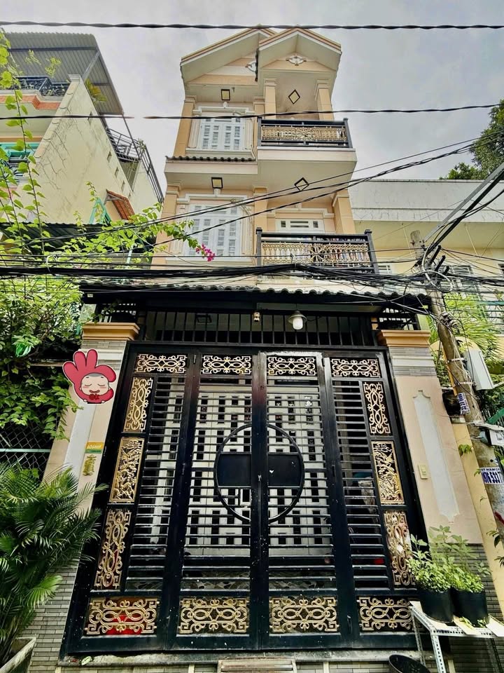 Nhà 4 tầng Trần Xuân Soạn, Q7, 49.2m² giá 6.95 tỷ - Tiện nghi đầy đủ!