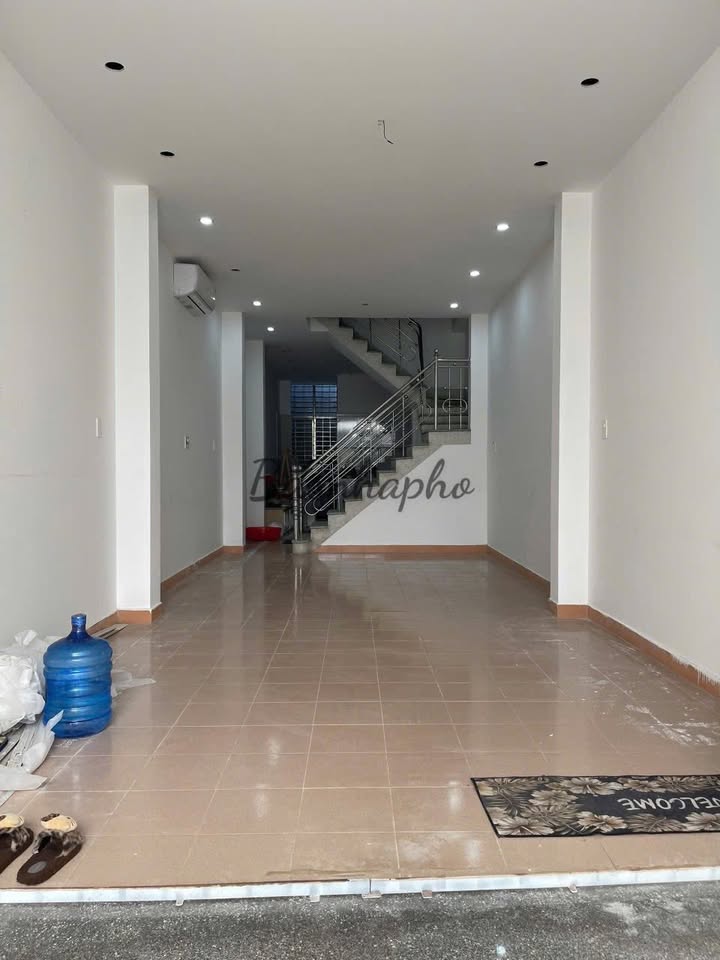 Nhà cho thuê Đỗ Bá Ngũ Hành Sơn 83m² giá 25 triệu - Gần biển an ninh tốt!