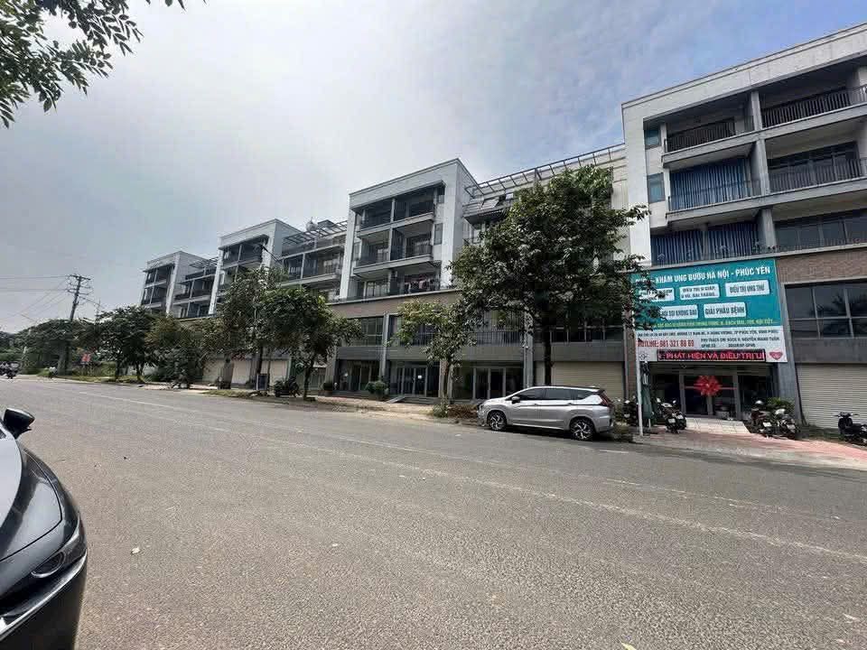 Shophouse 5 tầng tại Phúc Yên 126,5m² giá 8 tỷ - Vị trí đắc địa, giao thông thuận lợi!