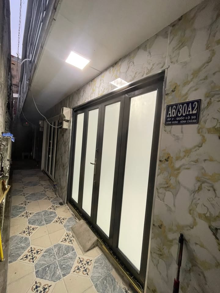 Nhà bán chính chủ tại Bình Hưng, 12m² giá 830 triệu - Dọn vào ở ngay!