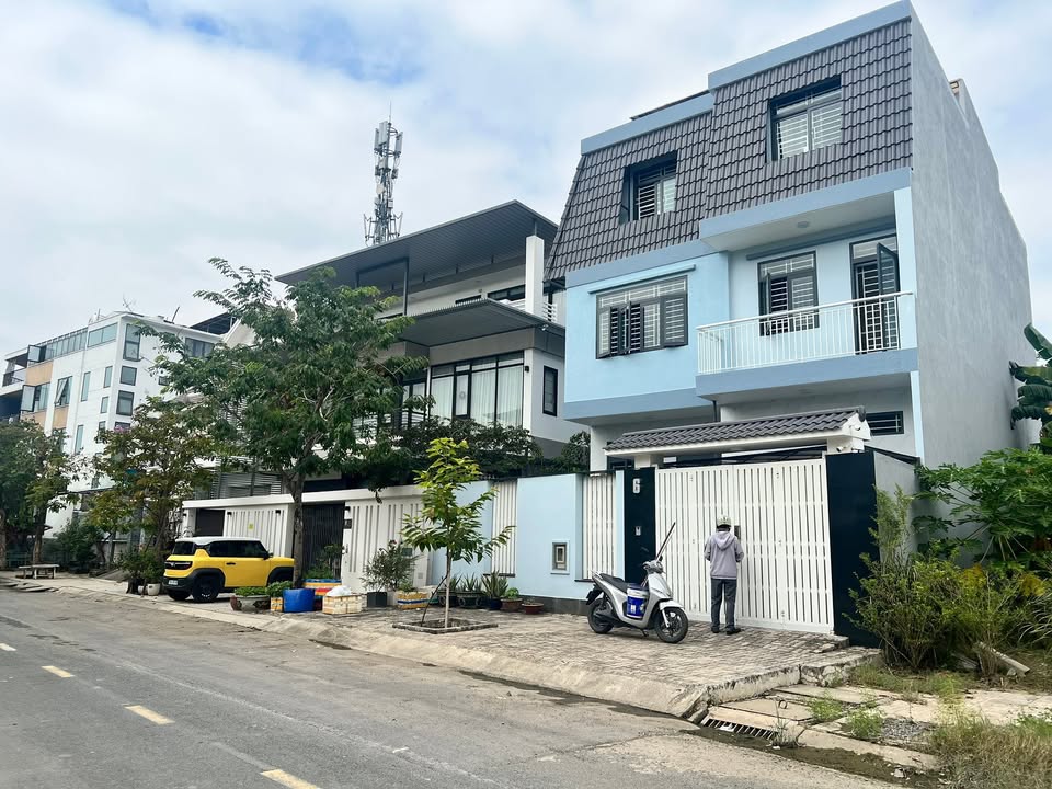 Đất nền biệt thự khu dân cư T30, Bình Chánh - 250m² giá 57 tỷ - Sổ đỏ chính chủ!