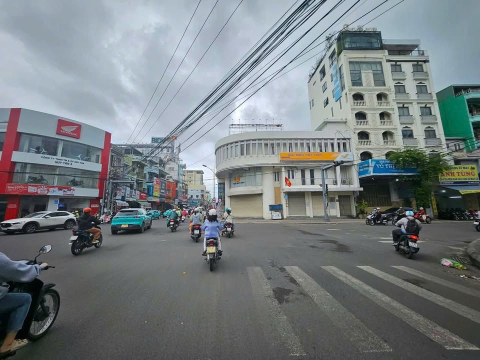 Cho thuê nhà nguyên căn Nguyễn Thị Định 200m² giá 45 triệu - Vị trí kinh doanh sầm uất