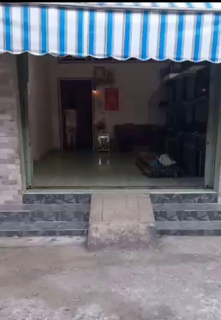 Nhà lầu kiên cố tại chợ Mỹ Hòa, Ba Tri, Bến Tre - Giá chỉ 1 tỷ!