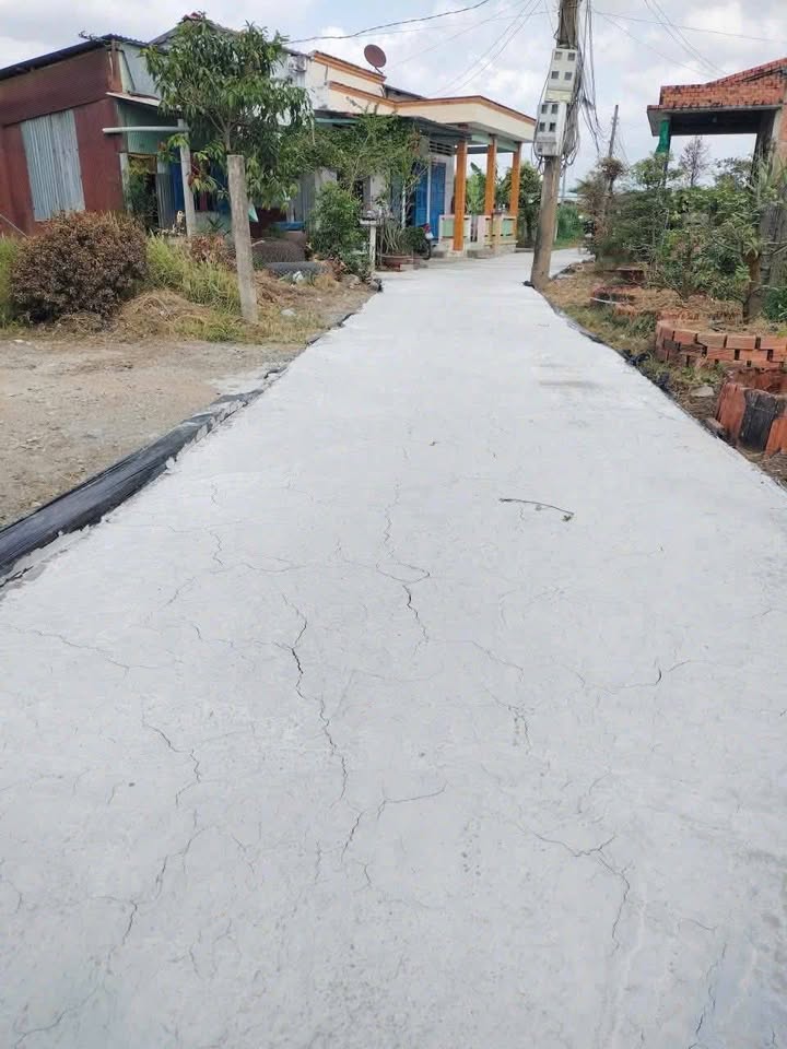 Đất thổ cư 145m² tại Ấp Cầu Đúc, An Lục Long - Giá 360 triệu, thương lượng tốt!