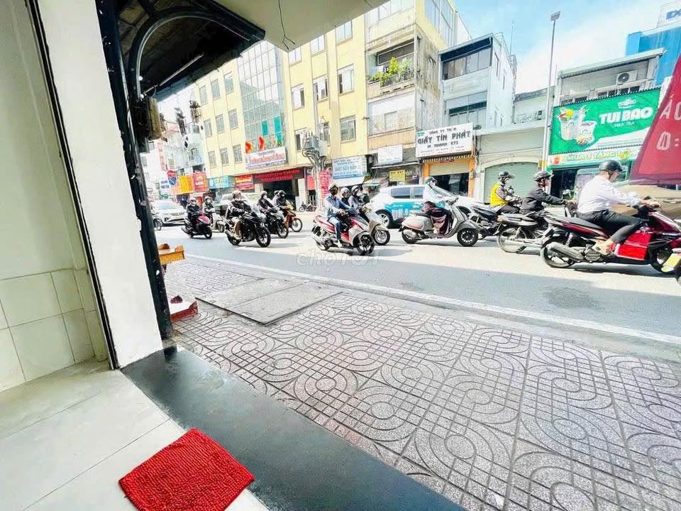 Nhà mặt tiền Phan Đình Phùng, Q. Phú Nhuận, 52.5m² giá 20 triệu - Kinh doanh tự do!