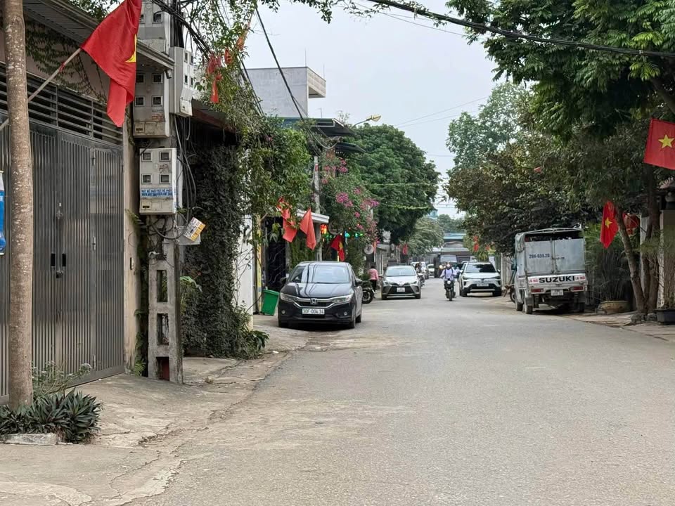 Đất nền kinh doanh đường Tân Bình, Xuân Mai 100m² - Giá tốt cho nhà đầu tư!