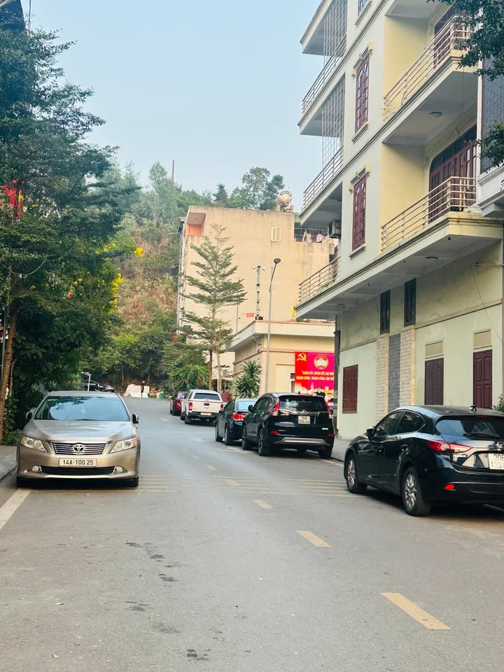 Đất tái định cư Hồng Hải 52.5m² giá 4.8 tỷ - Sổ đỏ chính chủ!