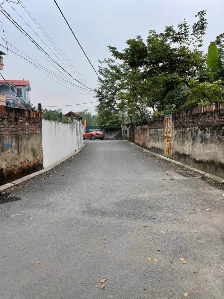 Đất nền Đình Dù, Văn Lâm, Hưng Yên 44.6m² giá 1 tỷ - Gần trường, chợ tiện lợi!