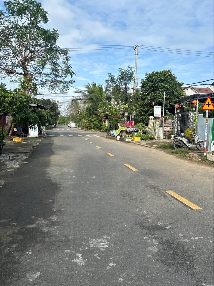 Nhà cấp 4 gác lửng Nguyễn Thị Định Hội An 125m² giá 3.25 tỷ - Ở ngay!