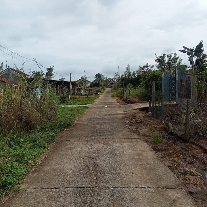 Đất thổ cư Ea Ly, Sông Hinh 1095m² giá 1.5 tỷ - Cơ hội đầu tư tuyệt vời!