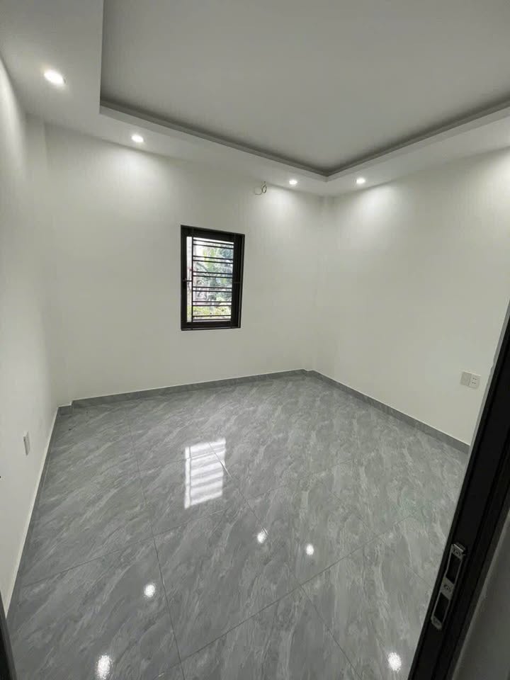 Nhà 3 Tầng Độc Lập tại Hưng Đạo Mới, 41m² giá 1 tỷ - Đầu tư sinh lời ngay!