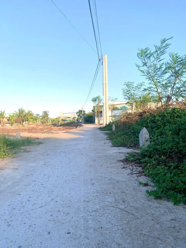 Đất nền Long Hưng Gò Công 120m² giá 430 triệu - Sổ hồng chính chủ!