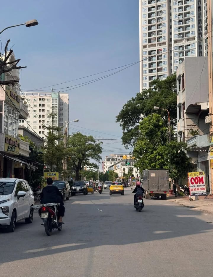 Nhà 2 tầng chính chủ đường Nguyễn Đức Cảnh 100m² giá 7,5 tỷ - Ô tô vào tận nhà!