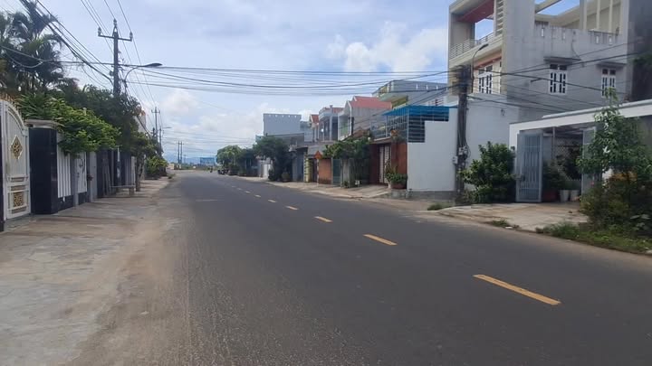 Đất mặt tiền đường Thăng Long, Phú Thạnh, Tuy Hòa 127m² - Kinh doanh thuận lợi!