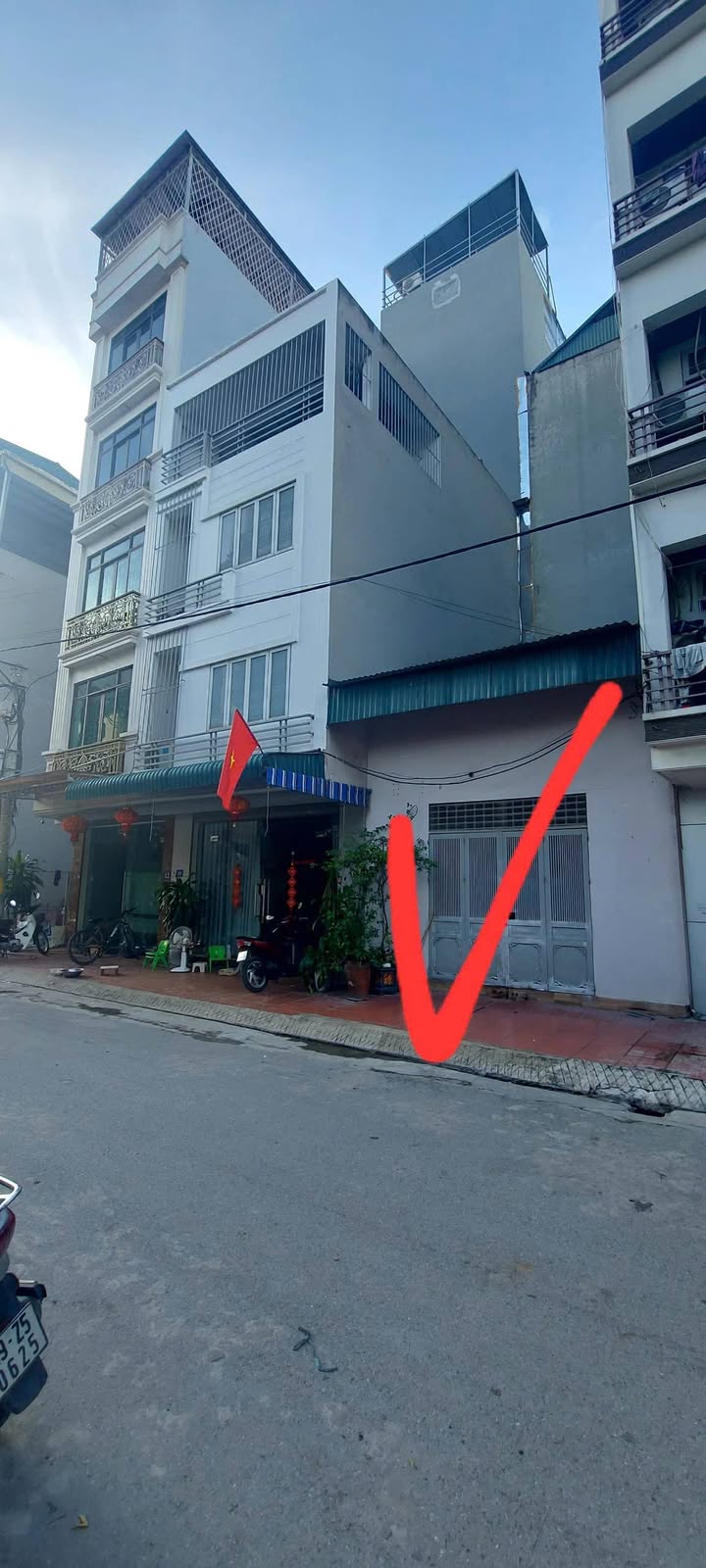 Đất Kim Chung Hoài Đức 35,5m² giá 9,5 tỷ - Phân lô ô tô tránh kinh doanh!