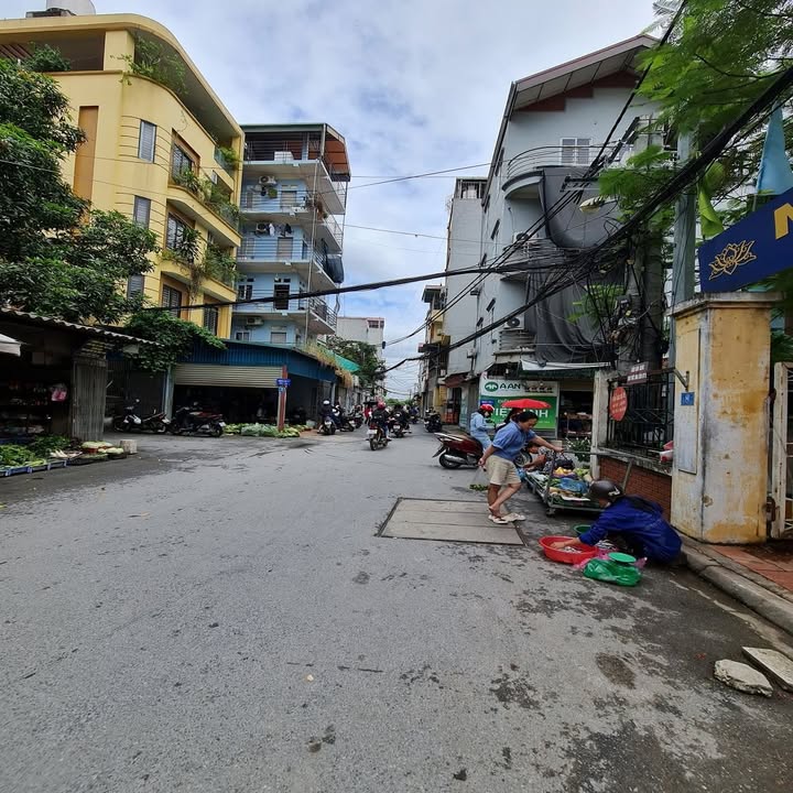 Đất nền Đa Tốn, Gia Lâm 70m² giá 5 tỷ - Vị trí đắc địa, đầu tư sinh lời!