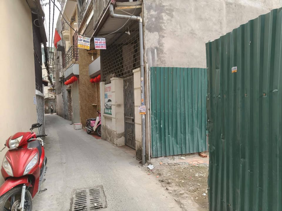 Nhà riêng Minh Khai, Hai Bà Trưng 31m² giá 3 tỷ - Sổ đỏ chính chủ, ô tô vào gần!