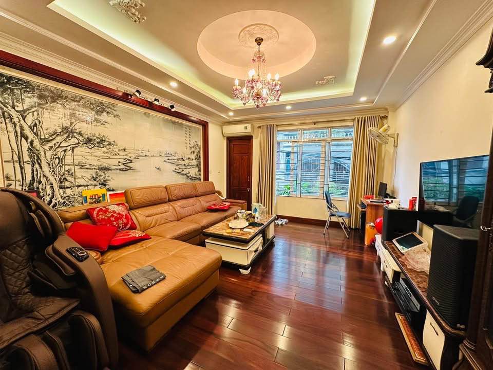 Nhà riêng Thụy Khuê Tây Hồ 50m² giá 10 tỷ - Thiết kế hiện đại, 3 mặt thoáng!