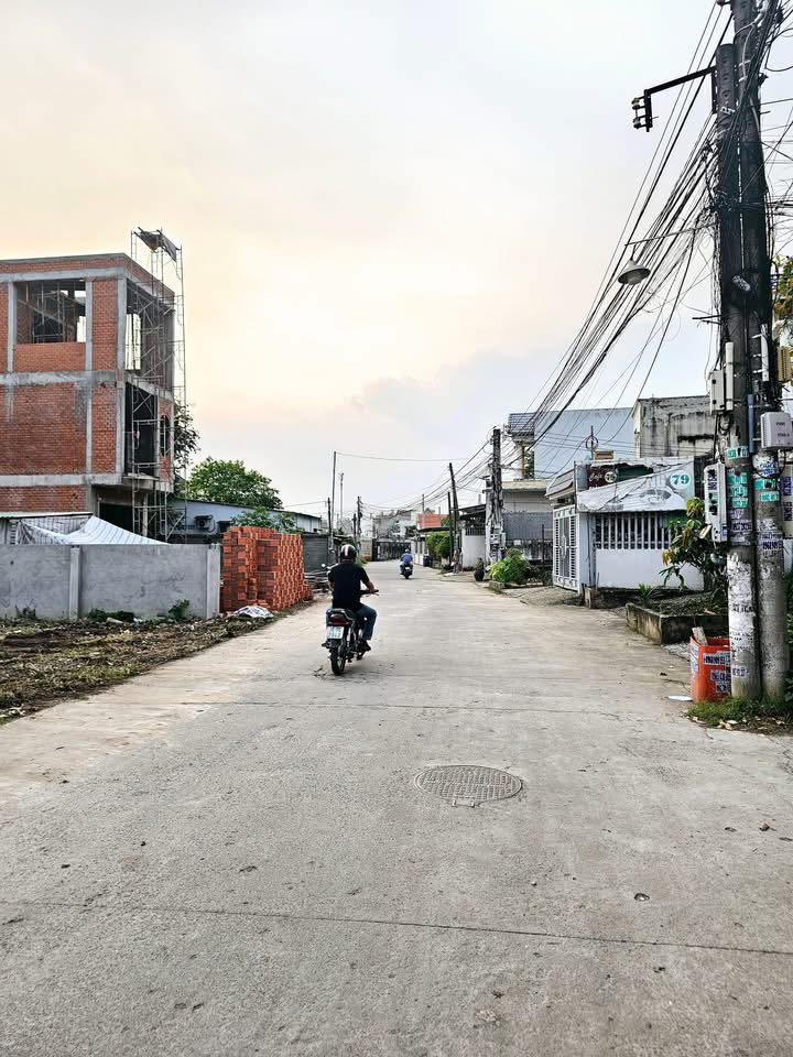 Đất mặt tiền đường Cây Da Xề, Dĩ An 100m² giá 4.55 tỷ - Đầu tư sinh lời ngay!