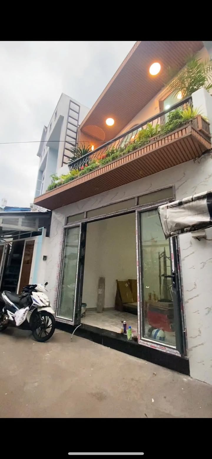 Nhà phố Tân Thuận, Quận 7 51m² giá 7.2 tỷ - Nhà mới hoàn thiện 2 mặt tiền