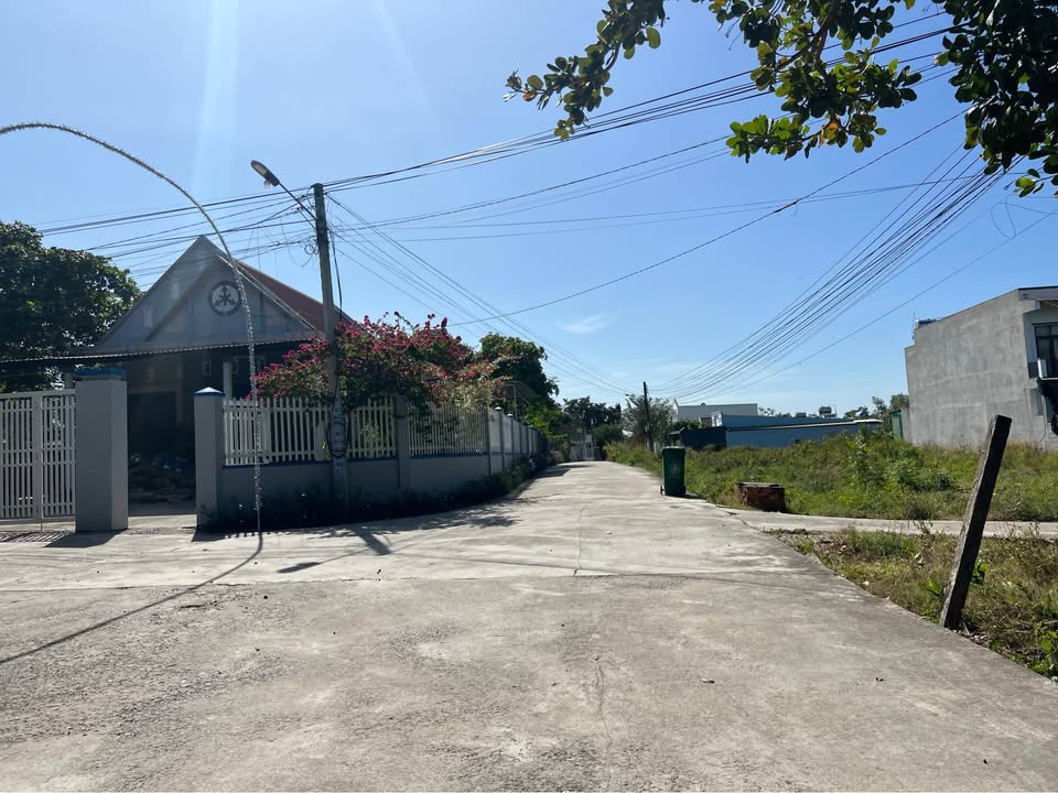 Đất thổ cư 161m² tại Tân An - Giá chỉ 1 tỷ, pháp lý rõ ràng!