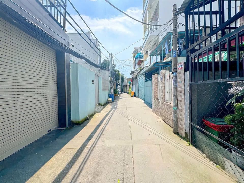 Nhà mặt tiền kinh doanh Hẻm 88 Nguyễn Văn Quỳ, Quận 7 - Diện tích 38m², Giá 4.85 tỷ - Cơ hội sở hữu không thể bỏ lỡ!