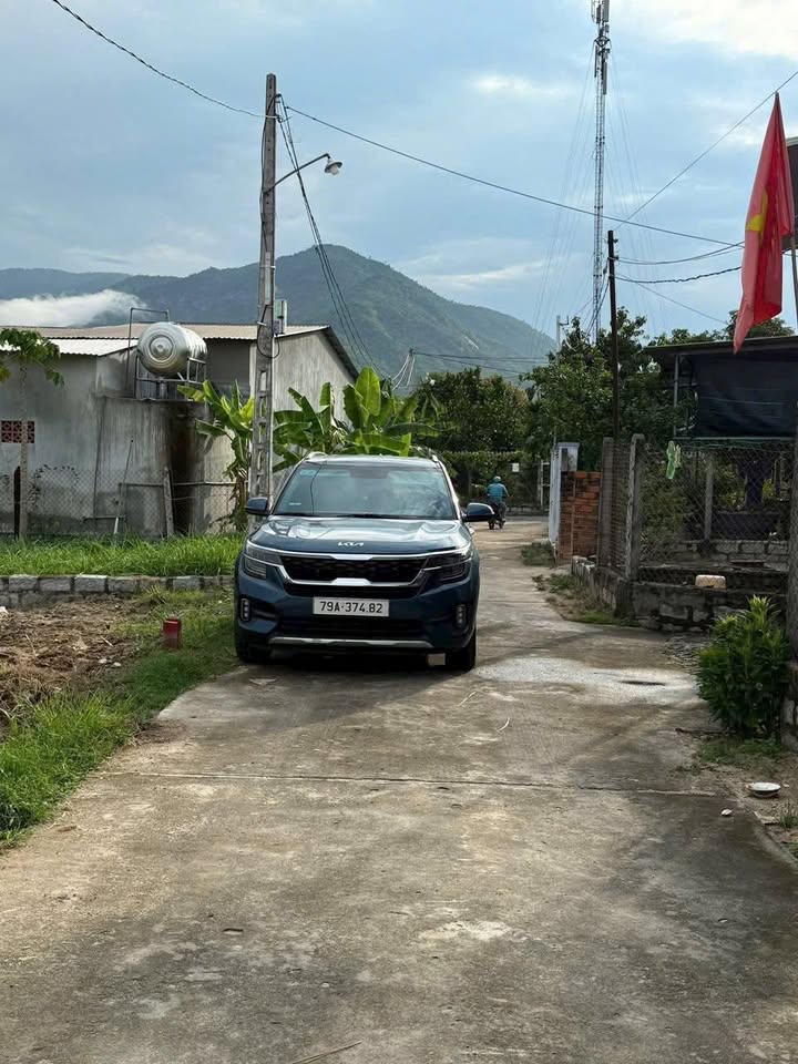 Đất nền Suối Tiên 75m² giá chỉ 550 triệu - Sổ đỏ chính chủ, ngân hàng hỗ trợ vay!