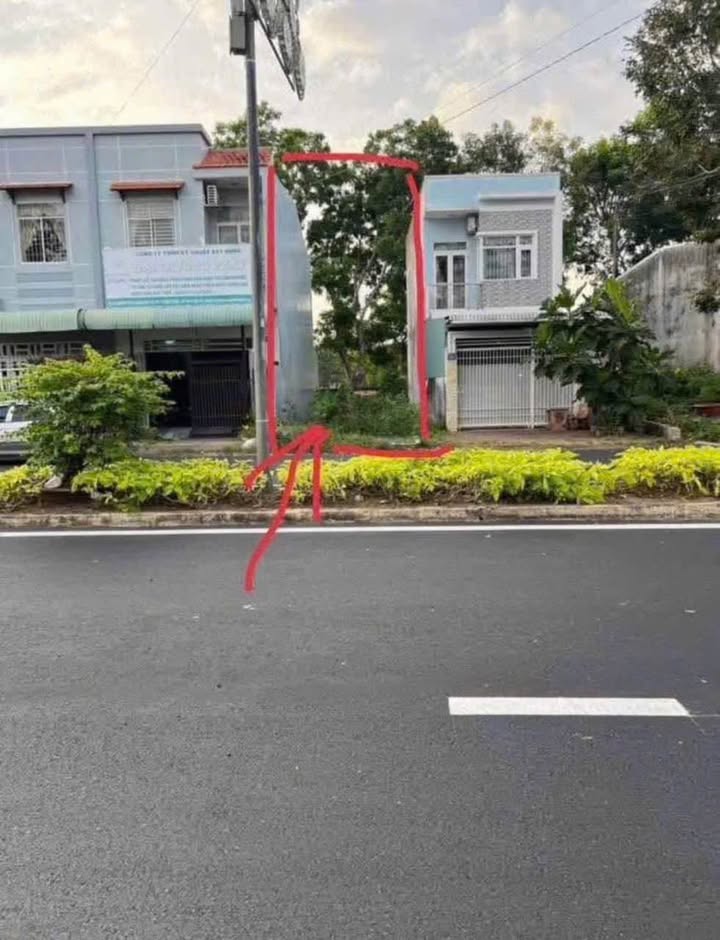 Đất nền mặt tiền Trần Hưng Đạo, Sóc Trăng 100m² giá 2.9 tỷ - Sổ đỏ chính chủ!