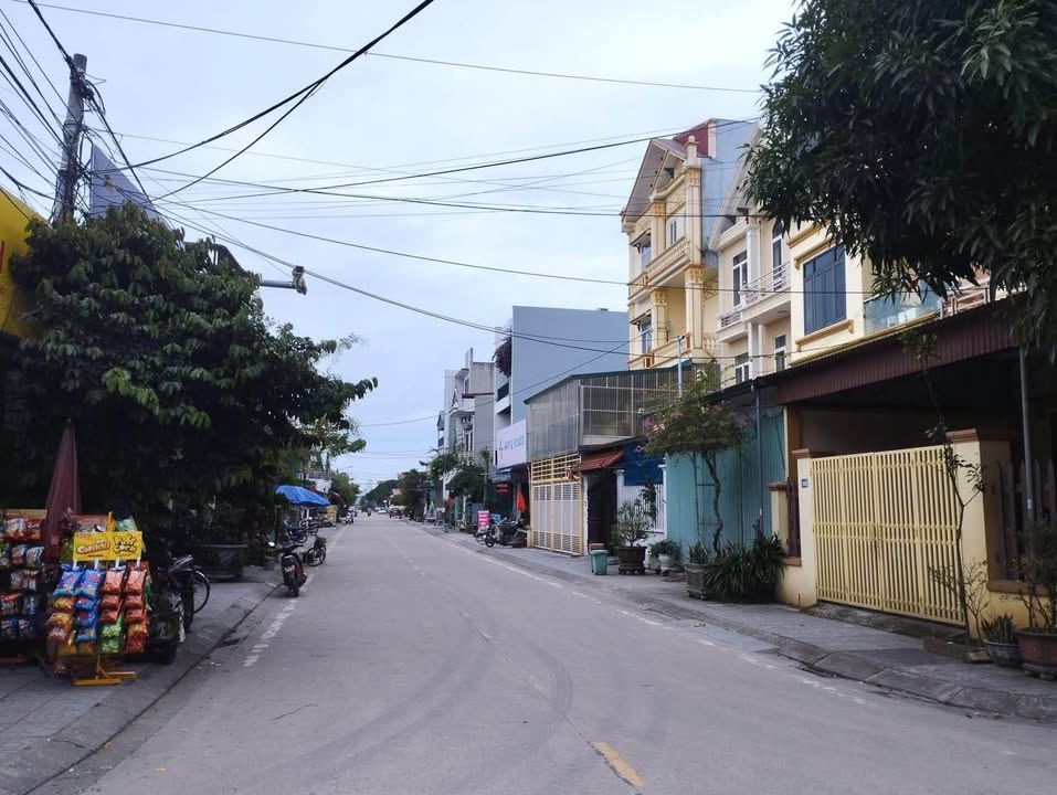 Đất nền mặt ngõ 141 Trần Quang Khải, Ninh Sơn 98.5m² - Tiềm năng kinh doanh cao!