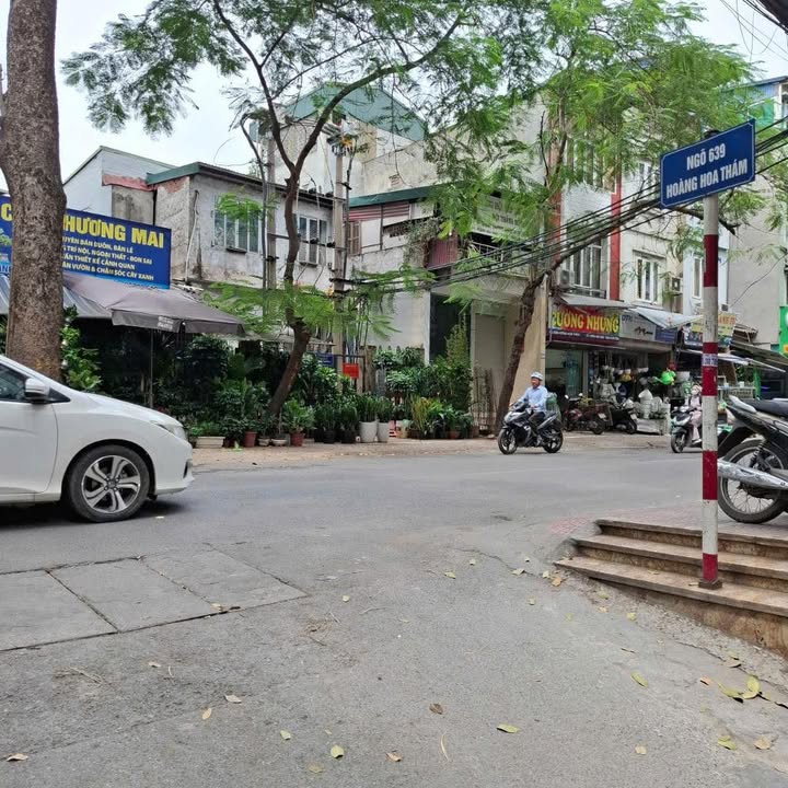 Nhà 4 tầng Hoàng Hoa Thám, Ngọc Hà, 32m² giá 3,9 tỷ - Cơ hội vàng giữa lòng Ba Đình!