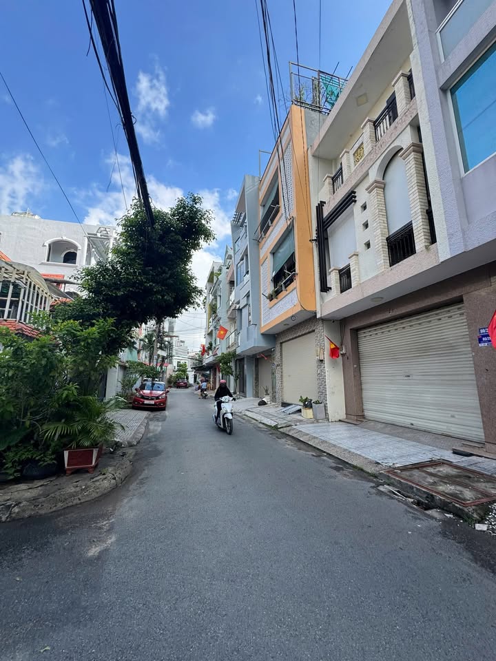 Nhà phố Gò Dầu, Tân Quý, Tân Phú 75m² giá 9.5 tỷ - Vị trí đắc địa, an ninh tốt!