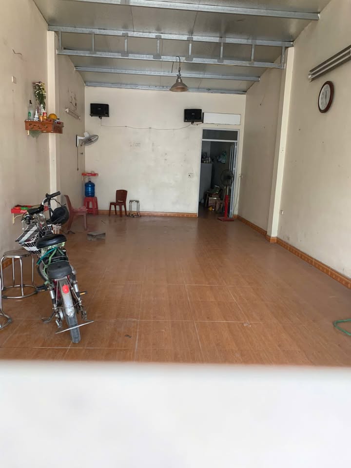 Nhà mặt tiền cho thuê đường Trần Quang Khải 72m² - Kinh doanh thuận lợi!