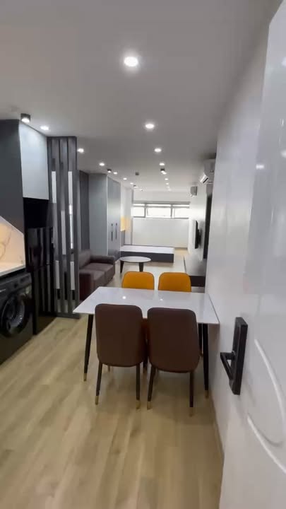 Căn hộ cho thuê tại Ba Đình 70m² - Nội thất sang trọng, an ninh tốt!