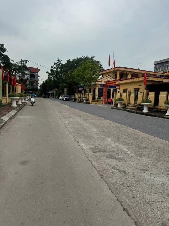 Lô đất Chương Dương 46.6m² giá 2.9 tỷ - Sổ đỏ chính chủ, cơ hội đầu tư tuyệt vời!