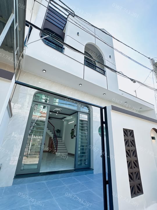 Nhà mới 1 trệt 1 lầu tại Bình Khánh, Long Xuyên - Sẵn sàng chuyển vào ở!