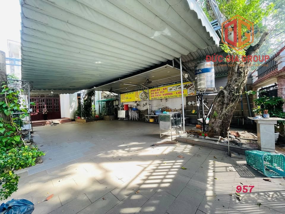 Mặt bằng kinh doanh cho thuê tại Trương Định 368m² - Vị trí đắc địa, giá tốt!