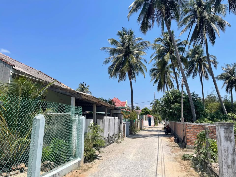 Đất nền 333.8m² tại Vạn Hưng, Khánh Hòa - Đầu tư sinh lời với giá chỉ 17 triệu/m²!