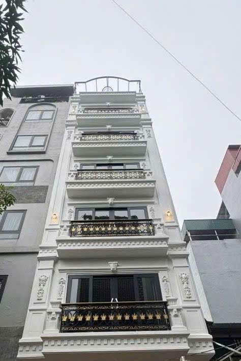 Nhà phố Cầu Giấy 45m² giá thương lượng - Kinh doanh sầm uất!